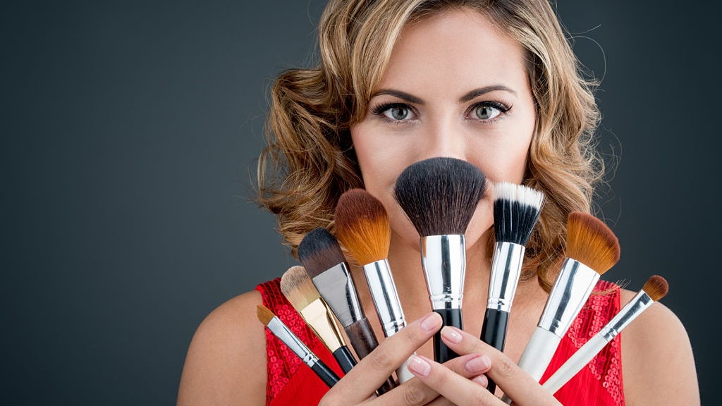 Certified Professional Makeup Artist - Certified Course